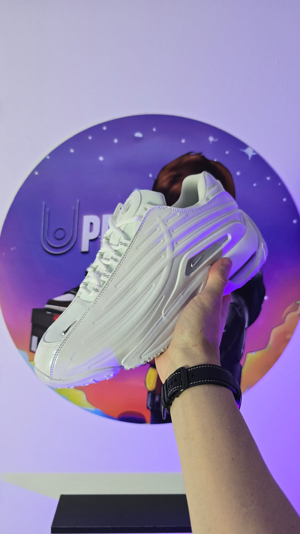 Nike Air Max Plus Tiempo ’94 “Triple White” (PRONTA ENTREGA)