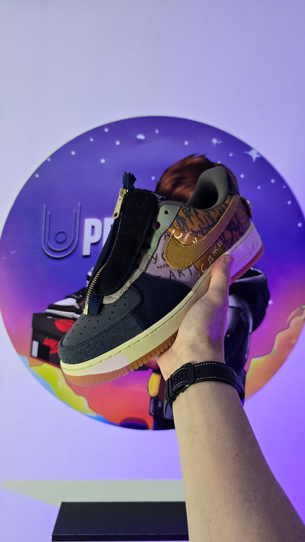 Nike Air Force Low Travis Scott “Cactus Jack” (PRONTA ENTREGA)
