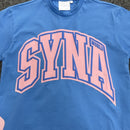 Camiseta Syna World College Azul Claro