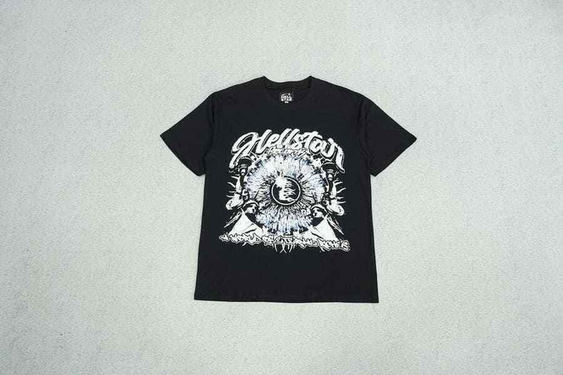 Camiseta Hellstar The World Is Yours