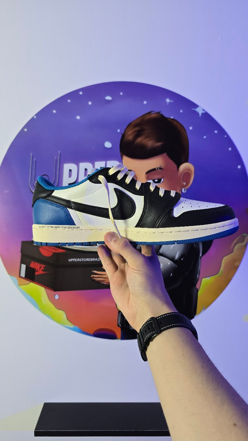 Fragment Design x Travis Scott x Air Jordan 1 Retro Low (PRONTA ENTREGA)