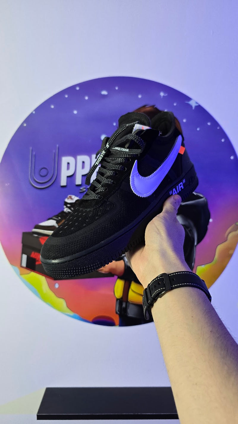 Off-White x Nike Air Force 1 "MCA Black" (PRONTA ENTREGA)