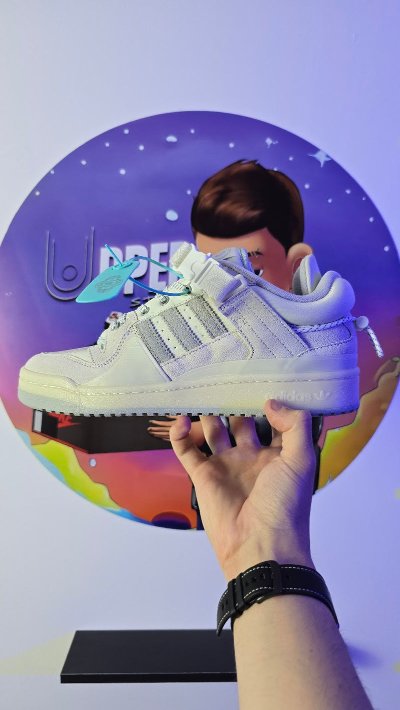 Adidas Forum x Bad Bunny 84 Blucke Low ''White'' (PRONTA ENTREGA)