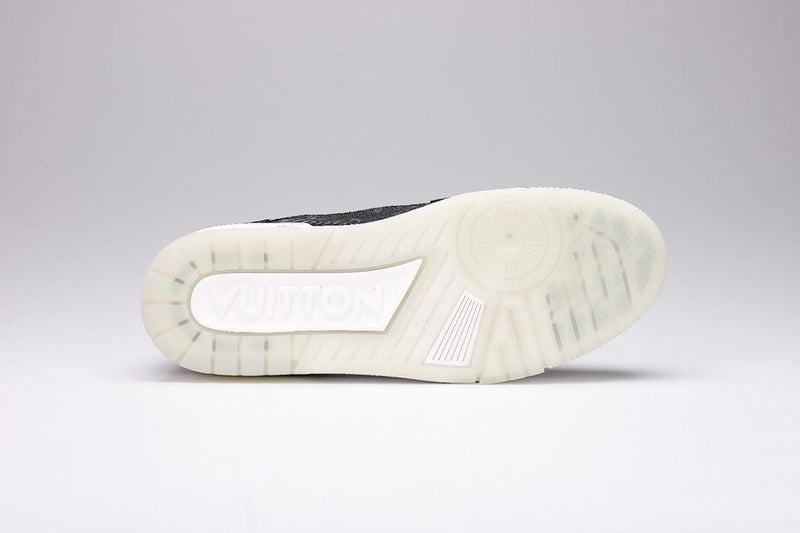 Louis Vuitton Trainer Black Monogram