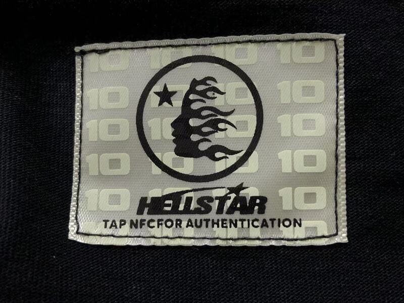 Camiseta Hellstar The Future Is