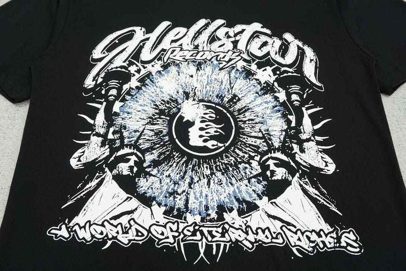 Camiseta Hellstar The World Is Yours