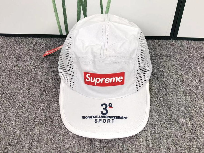 Boné Supreme Mesh Side Panel Camp Branco